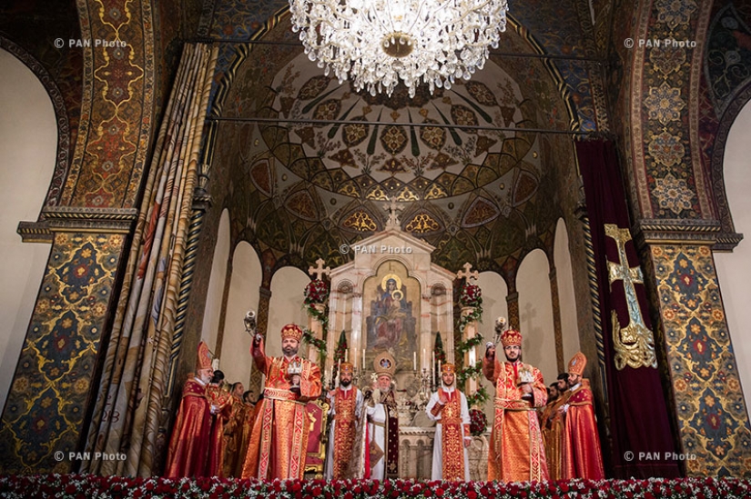 مادرکلیسای سپند اچمیادزین در شهر واغارشاپات ارمنستان در سایت کالسکه kaleske.com